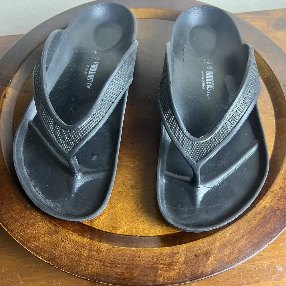 Birkenstock Unisex Mens 10 Women's 12 Honolulu EVA Sandals Gray Flip-Flop Molded
